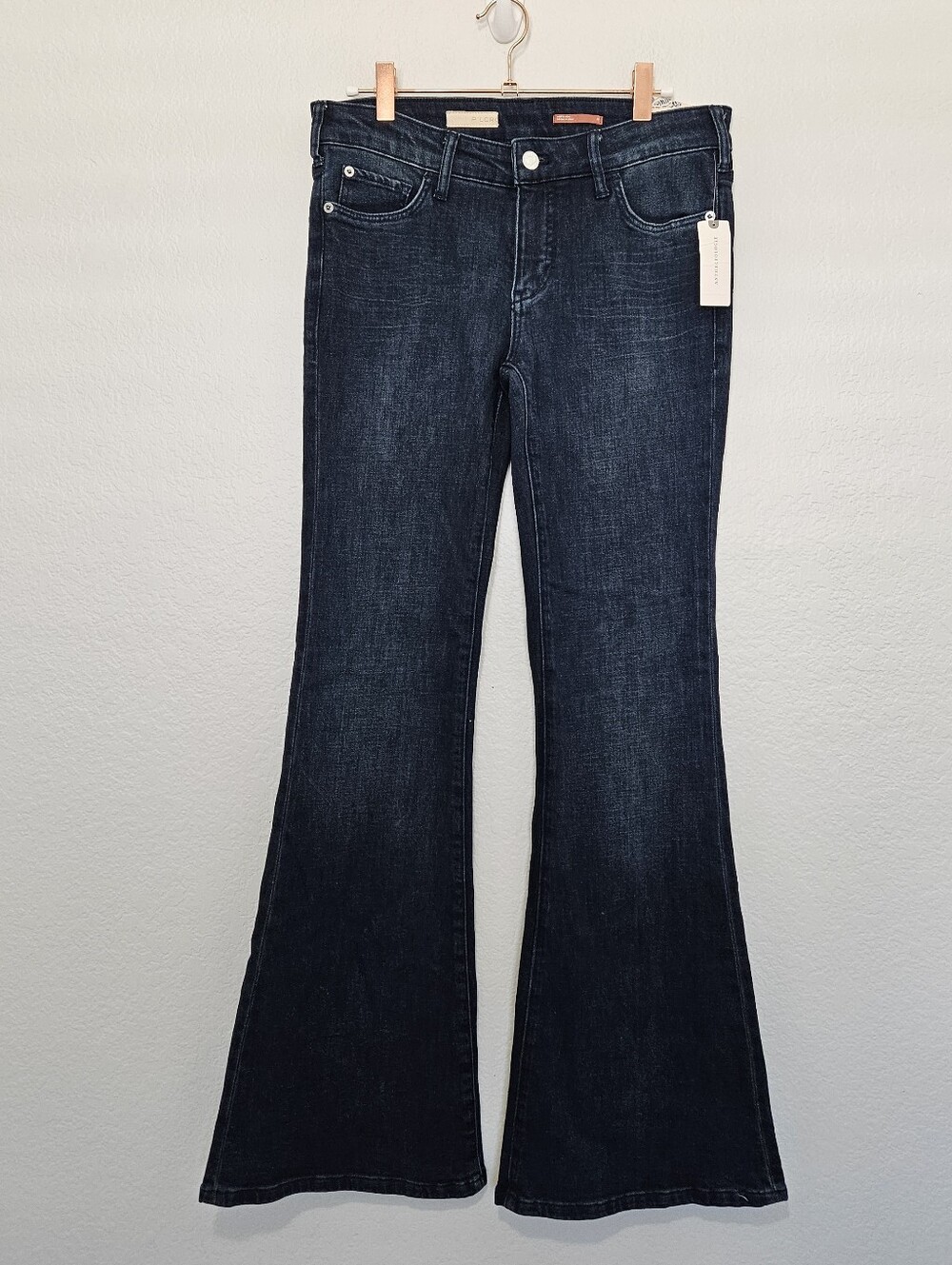 NWT Anthropologie Pilcro Retro Mid-Rise Icon Flare Jeans Dark Denim Womens 26